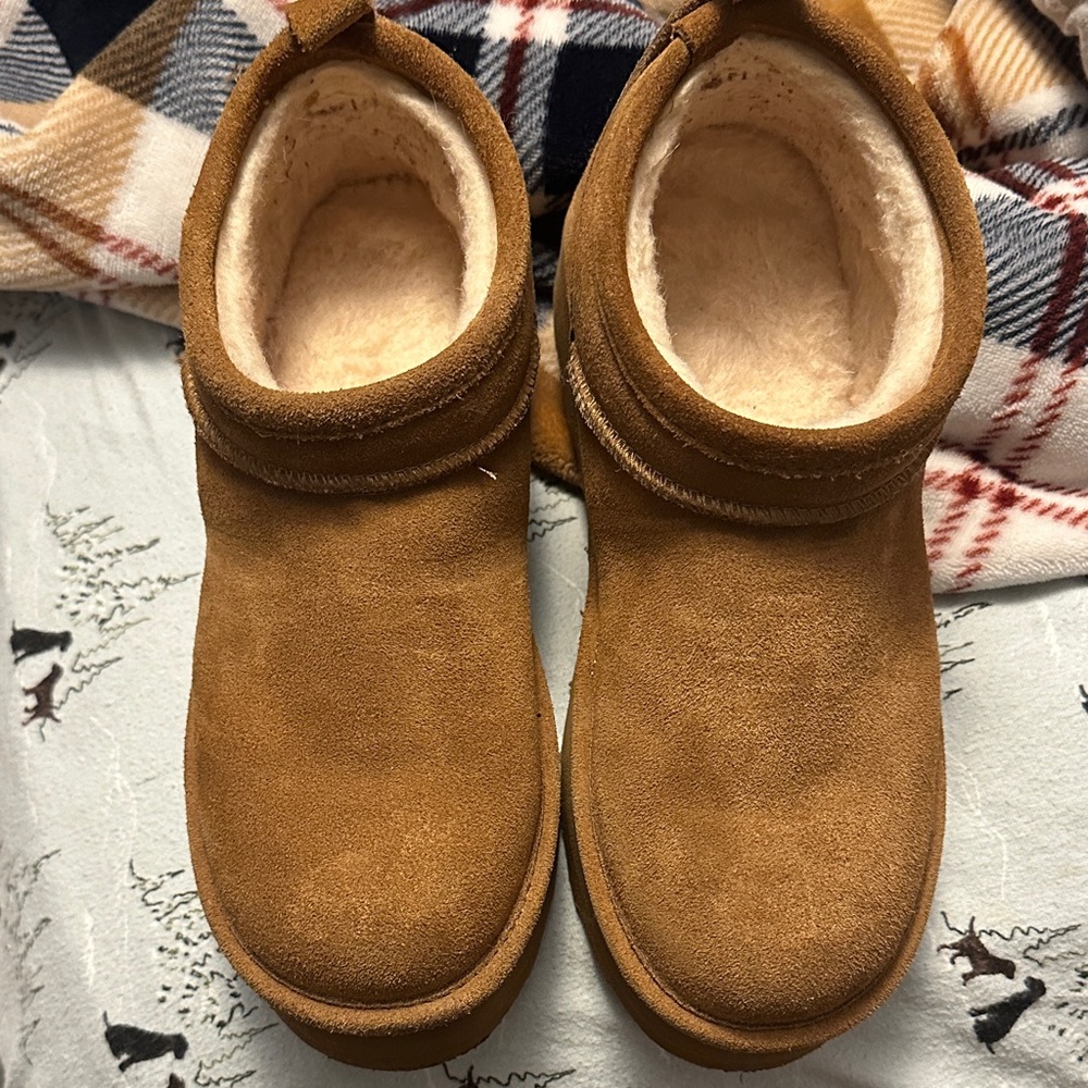 BearPaw Women's Chestnut Suede Ankle Booties with Shearling Lining